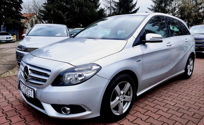 Mercedes-Benz Klasa B cena 39900 przebieg: 120300, rok produkcji 2012 z Pasym małe 46